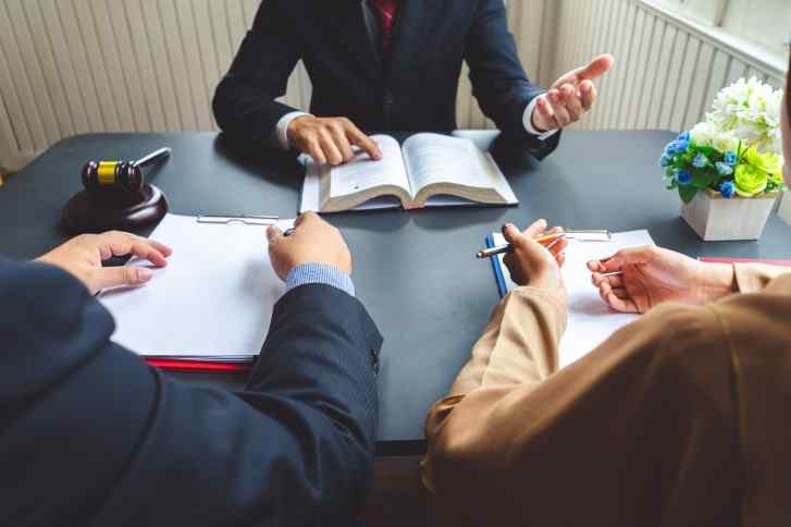 Uncontested and contested: Which type of divorce is yours? | Sralla Family Law, PLLC | Call 210-212-5656