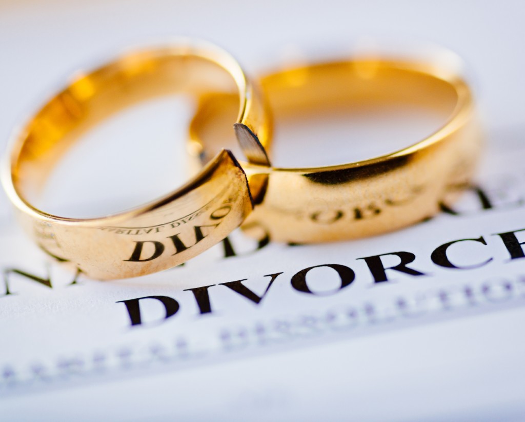 Can I get a divorce in San Antonio without hiring an attorney?